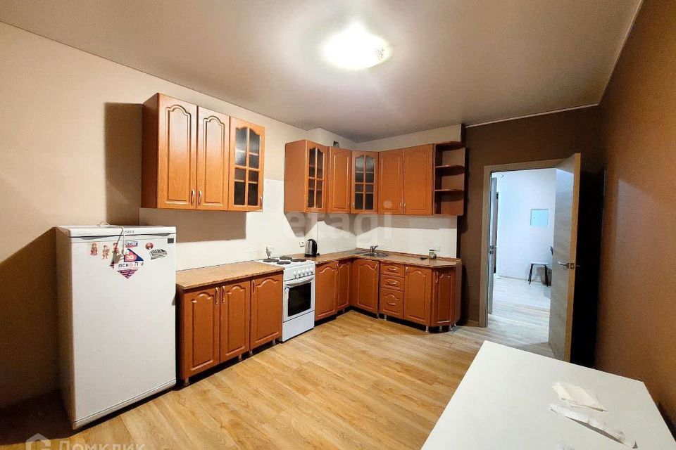 Продаётся 2-комнатная квартира, 59.3 м²