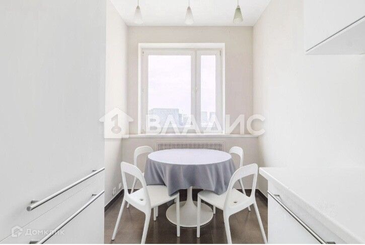 Продаётся 3-комнатная квартира, 90.5 м²