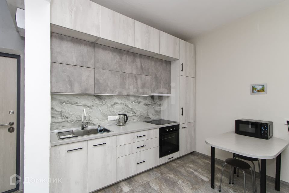 Сдаётся 1-комнатная квартира, 38 м²