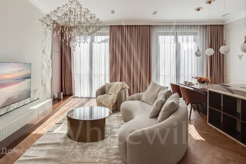 Продаётся 3-комнатная квартира, 125 м²