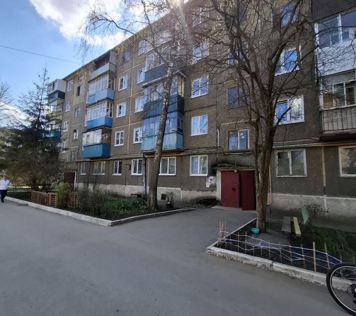 Продаётся 3-комнатная квартира, 57.1 м²