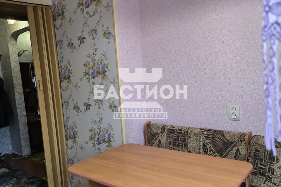 Продаётся 4-комнатная квартира, 96.8 м²