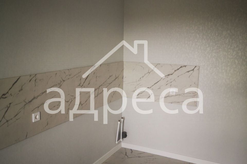 Продаётся 1-комнатная квартира, 50.4 м²