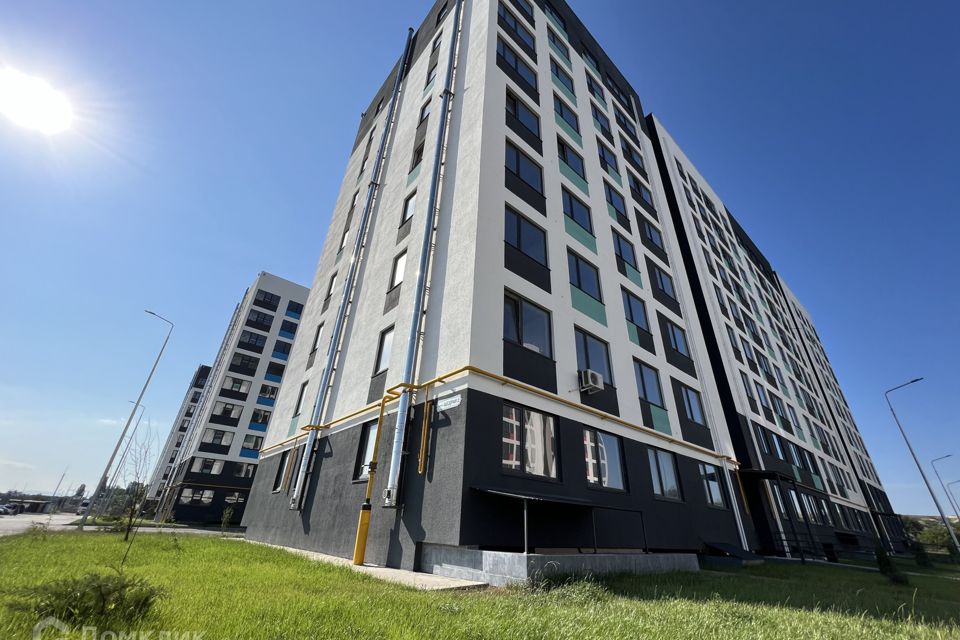 Продаётся 2-комнатная квартира, 75.2 м²