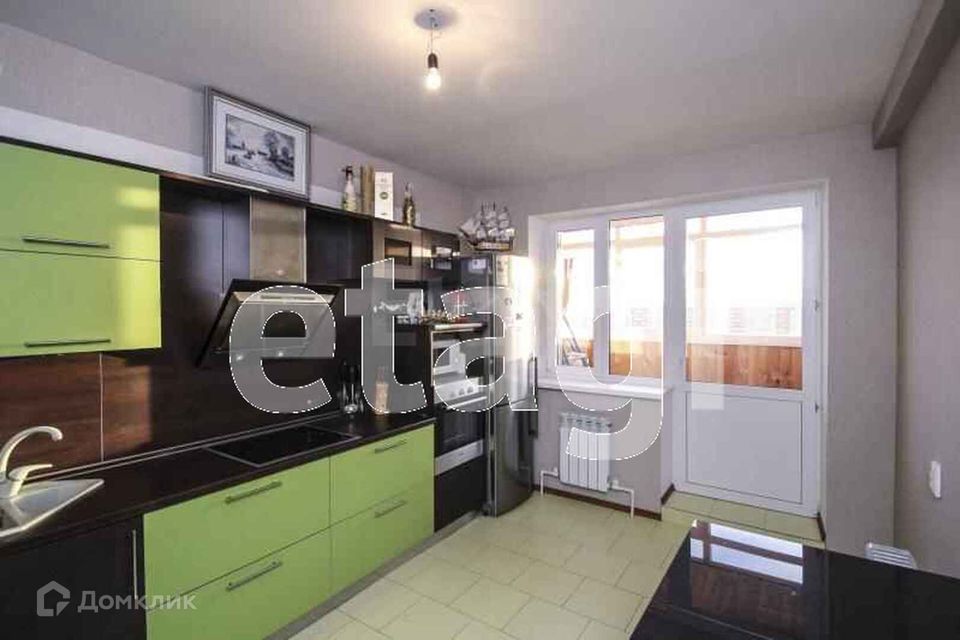 Продаётся 1-комнатная квартира, 49.3 м²