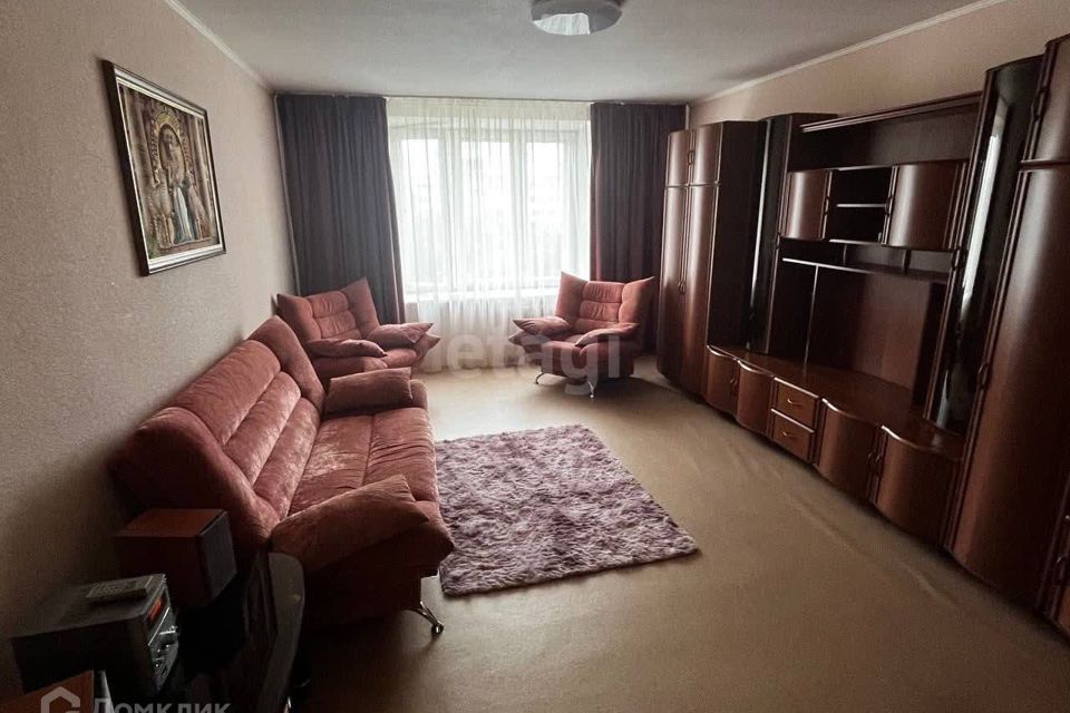 Сдаётся 2-комнатная квартира, 90 м²