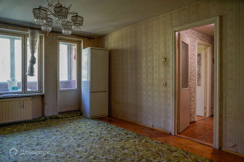 Продаётся 3-комнатная квартира, 57.5 м²