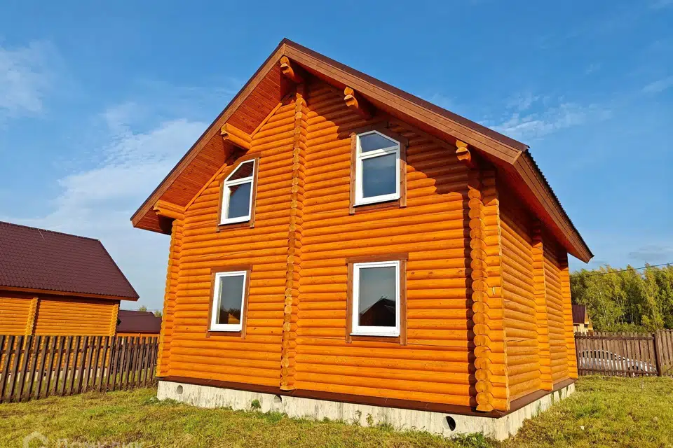 Продаётся 2-этажный дом, 132 м²