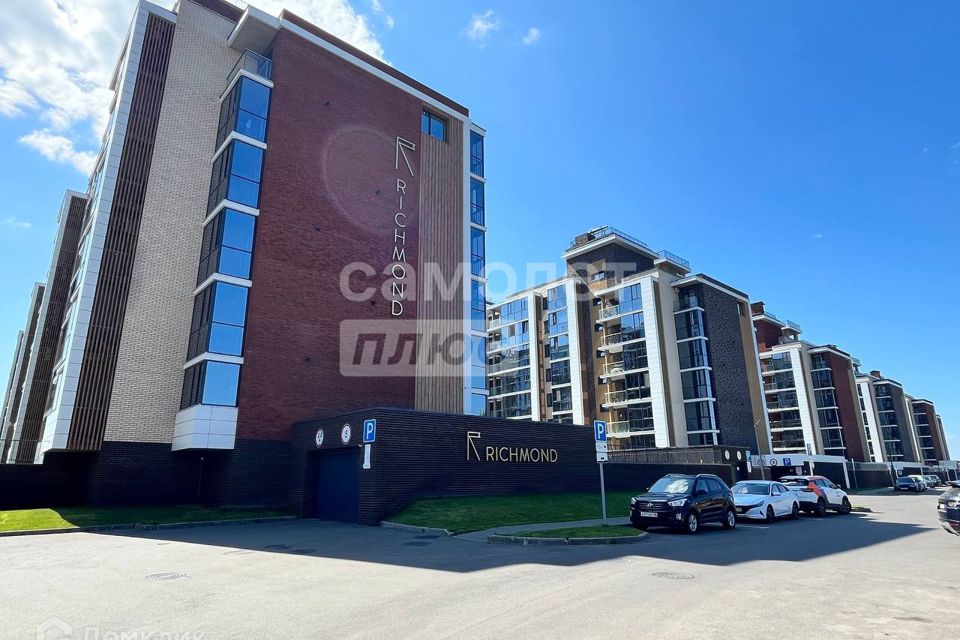 Продаётся 2-комнатная квартира, 62.2 м²