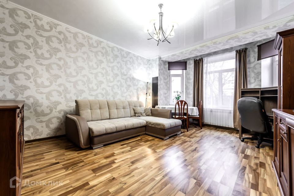 Продаётся 2-комнатная квартира, 60.5 м²