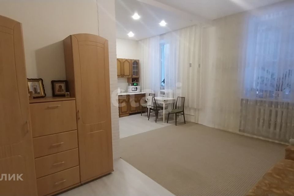 Продаётся 2-комнатная квартира, 60.6 м²