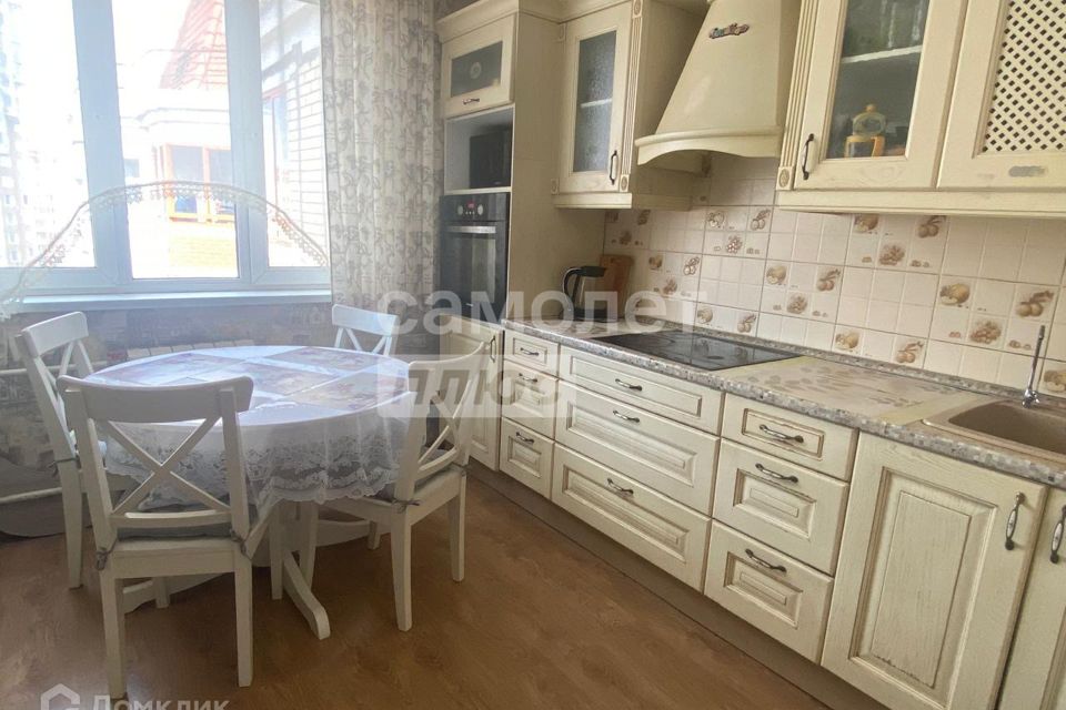 Продаётся 3-комнатная квартира, 85 м²