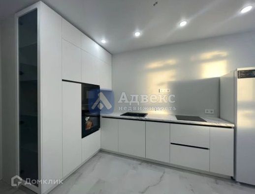 Продаётся 1-комнатная квартира, 46.7 м²