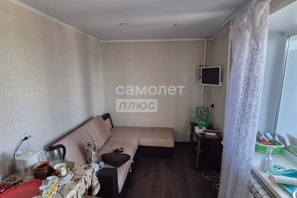 Продаётся комната в 1-комн. квартире, 13.8 м²