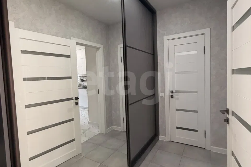 Продаётся 1-комнатная квартира, 44.7 м²