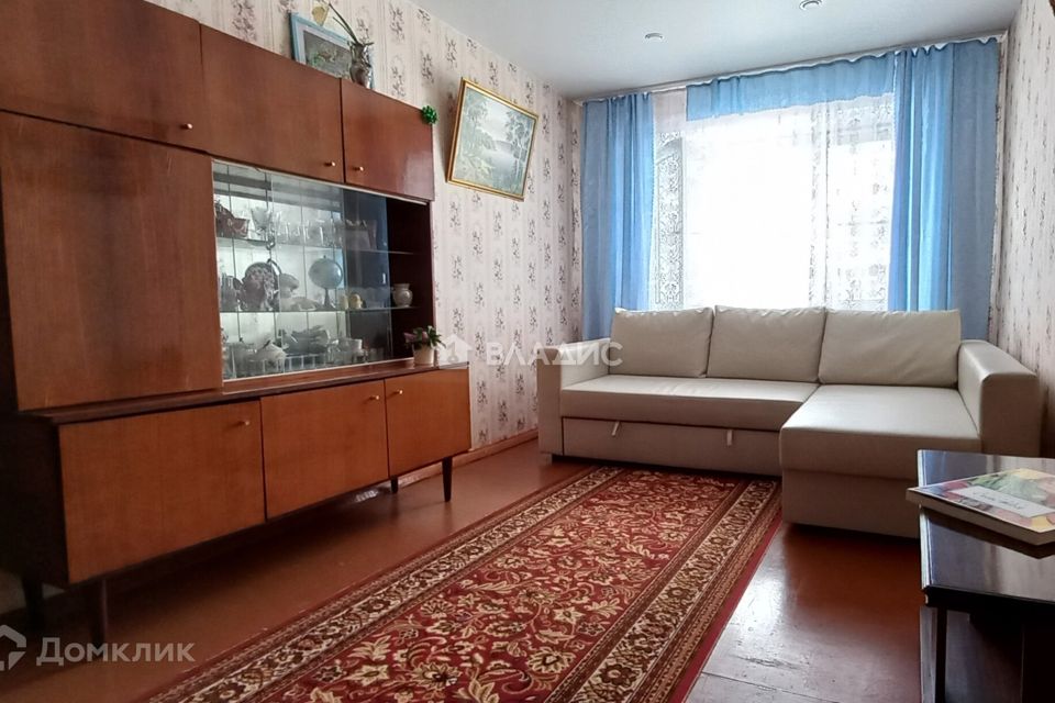 Продаётся 2-комнатная квартира, 42 м²