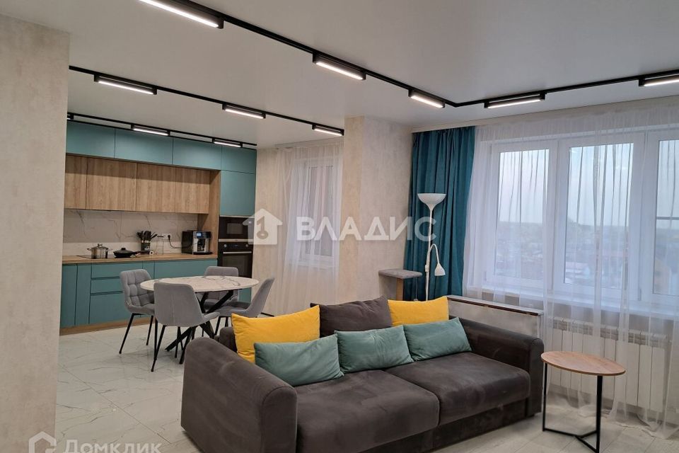 Продаётся 3-комнатная квартира, 81.2 м²