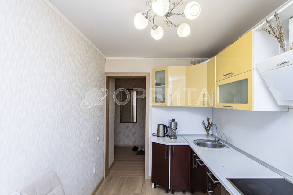 Продаётся 3-комнатная квартира, 63.8 м²
