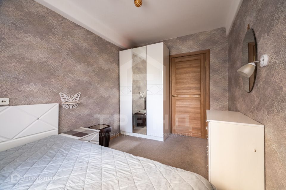 Продаётся 4-комнатная квартира, 74.1 м²