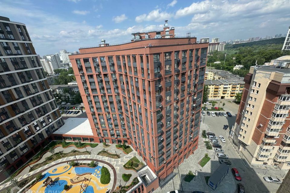 Продаётся 1-комнатная квартира, 43.2 м²