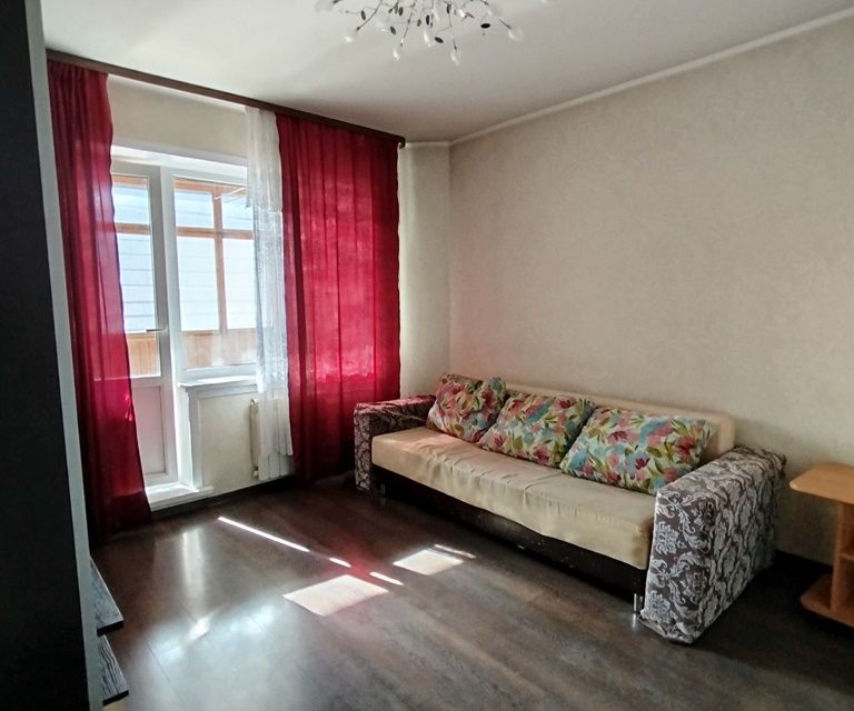 Сдаётся 2-комнатная квартира, 52 м²