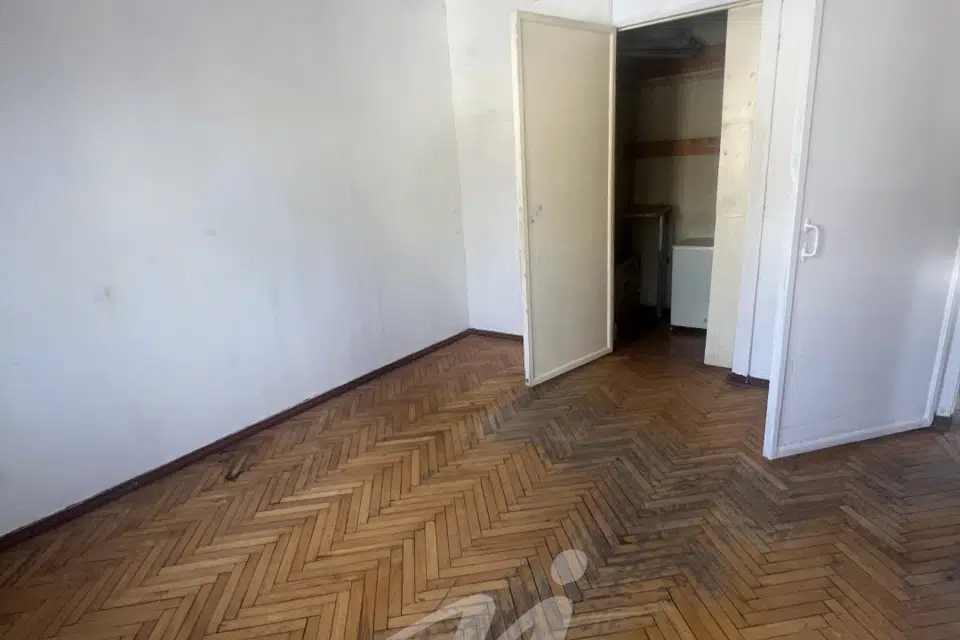 Продаётся 3-комнатная квартира, 56.4 м²