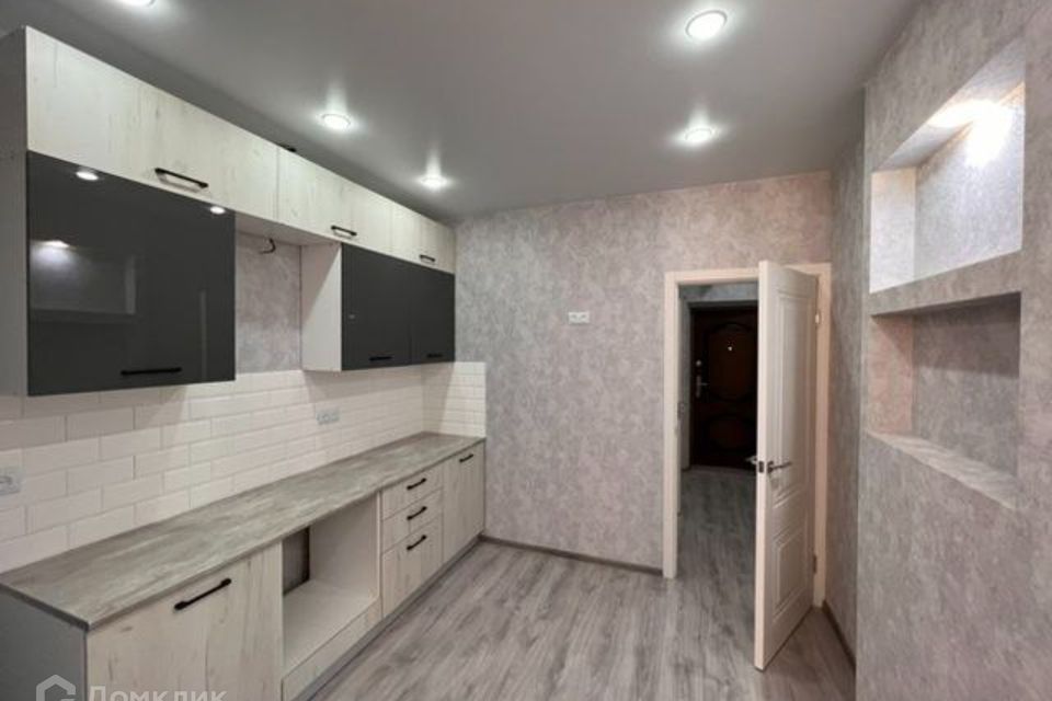 Продаётся 1-комнатная квартира, 38 м²