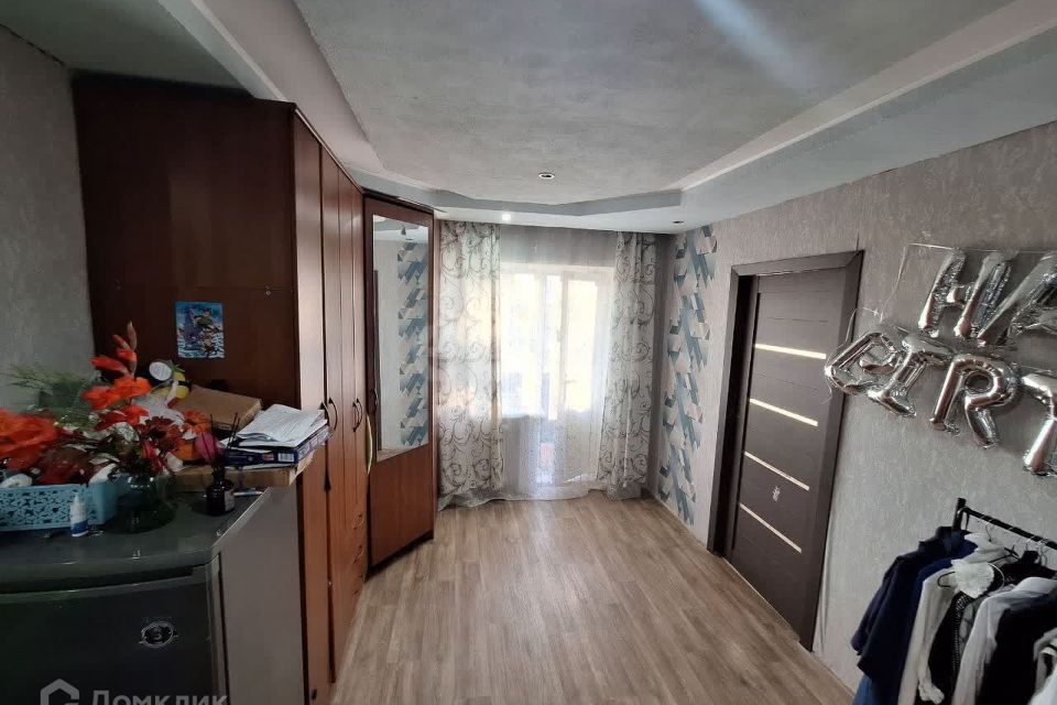 Продаётся 2-комнатная квартира, 42.4 м²