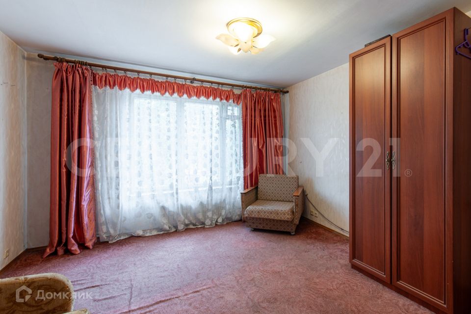 Продаётся 3-комнатная квартира, 50.5 м²