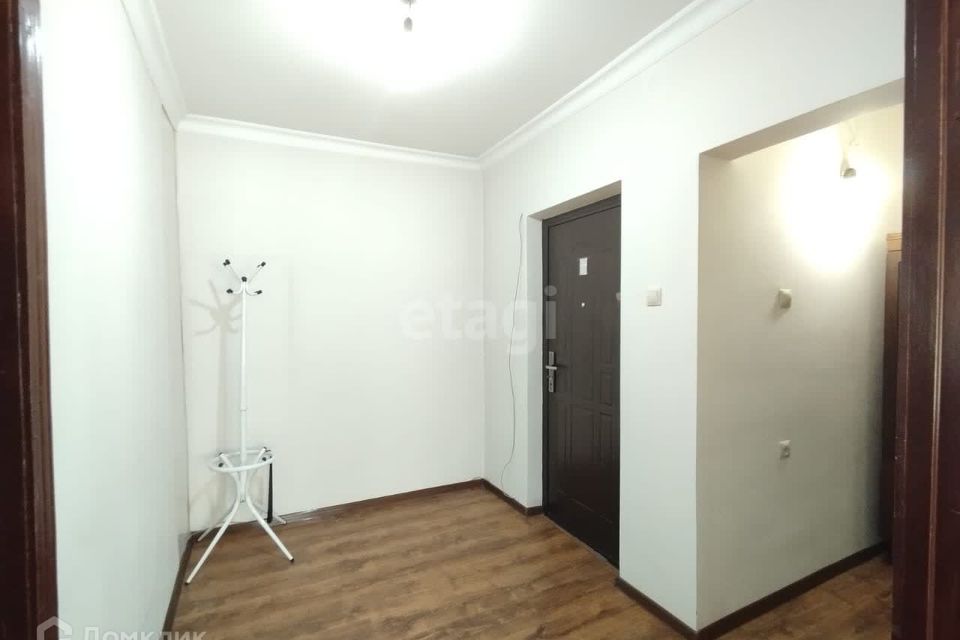Продаётся 1-комнатная квартира, 39.6 м²
