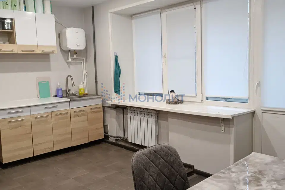 Продаётся 3-комнатная квартира, 63.2 м²