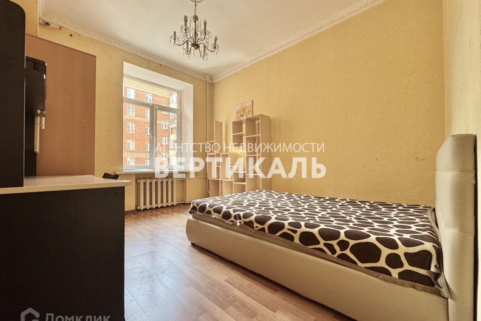 Сдаётся 2-комнатная квартира, 65 м²