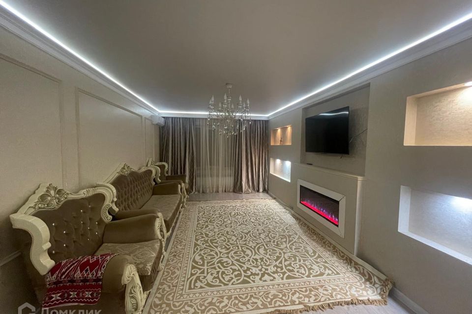 Продаётся 3-комнатная квартира, 126 м²
