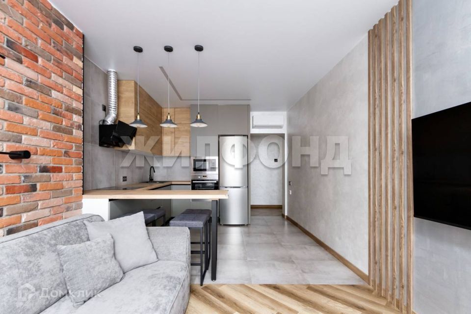 Продаётся 2-комнатная квартира, 71 м²