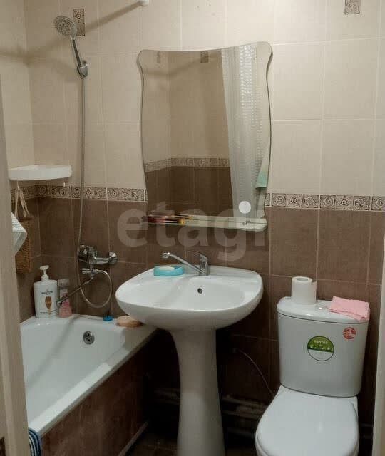 Продаётся 1-комнатная квартира, 37.2 м²