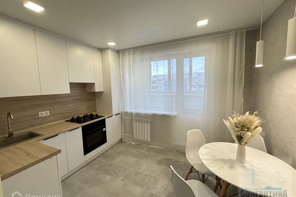 Продаётся 3-комнатная квартира, 77.9 м²