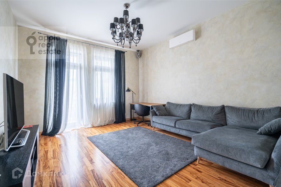Сдаётся 2-комнатная квартира, 80 м²
