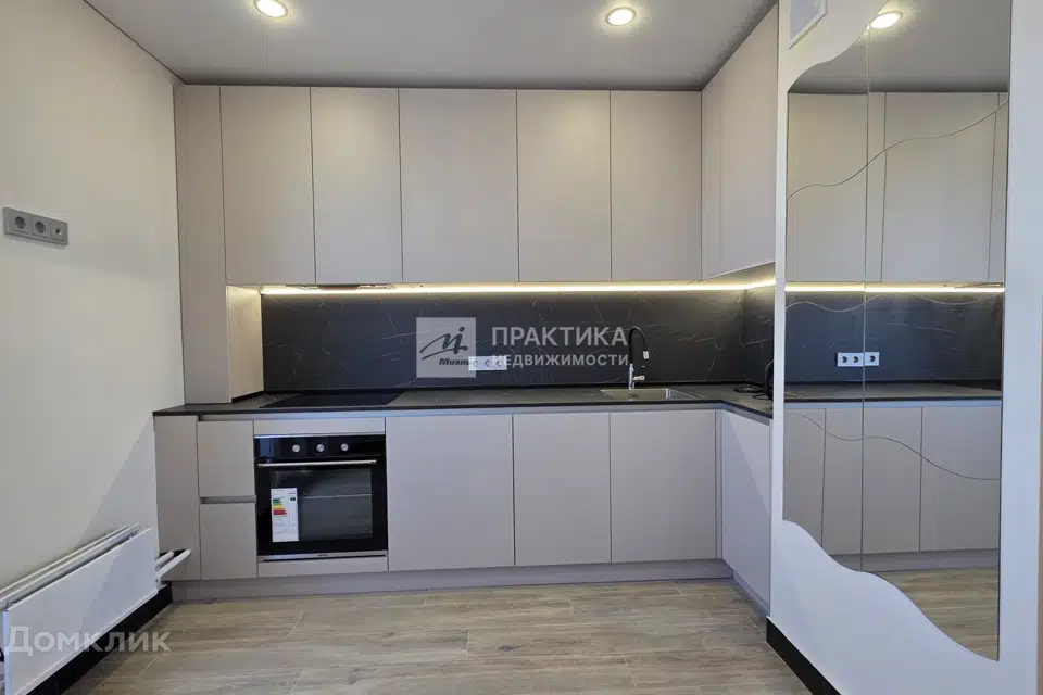 Продаётся 1-комнатная квартира, 39.2 м²