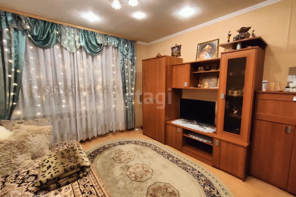 Продаётся 3-комнатная квартира, 58.7 м²