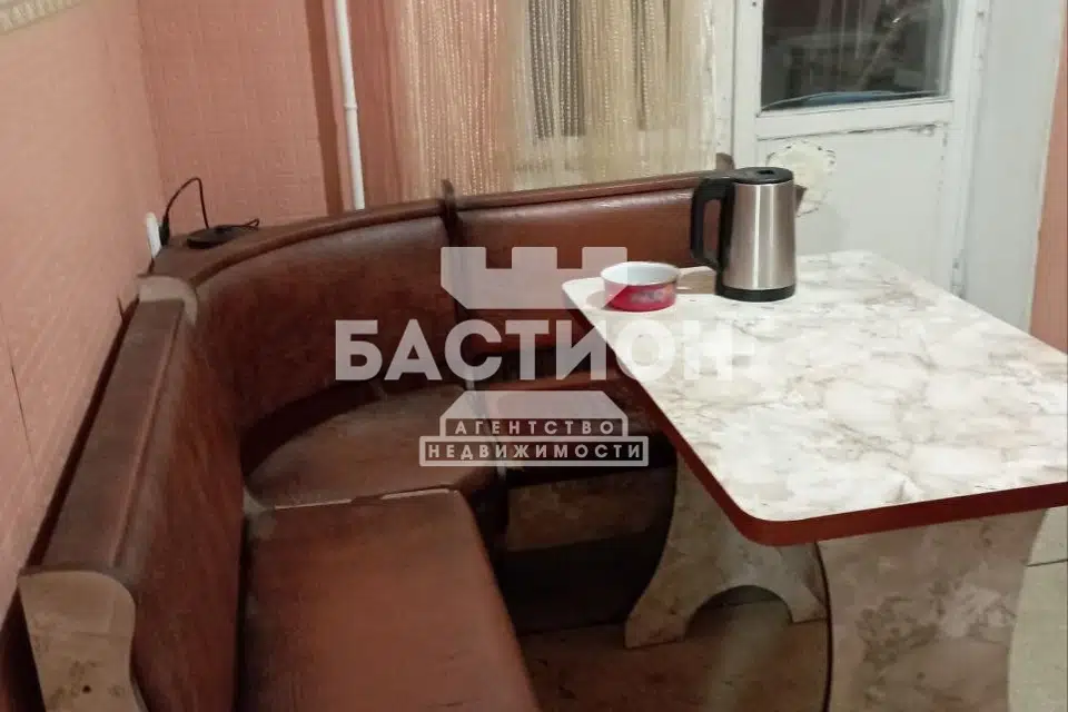 Продаётся 1-комнатная квартира, 32 м²