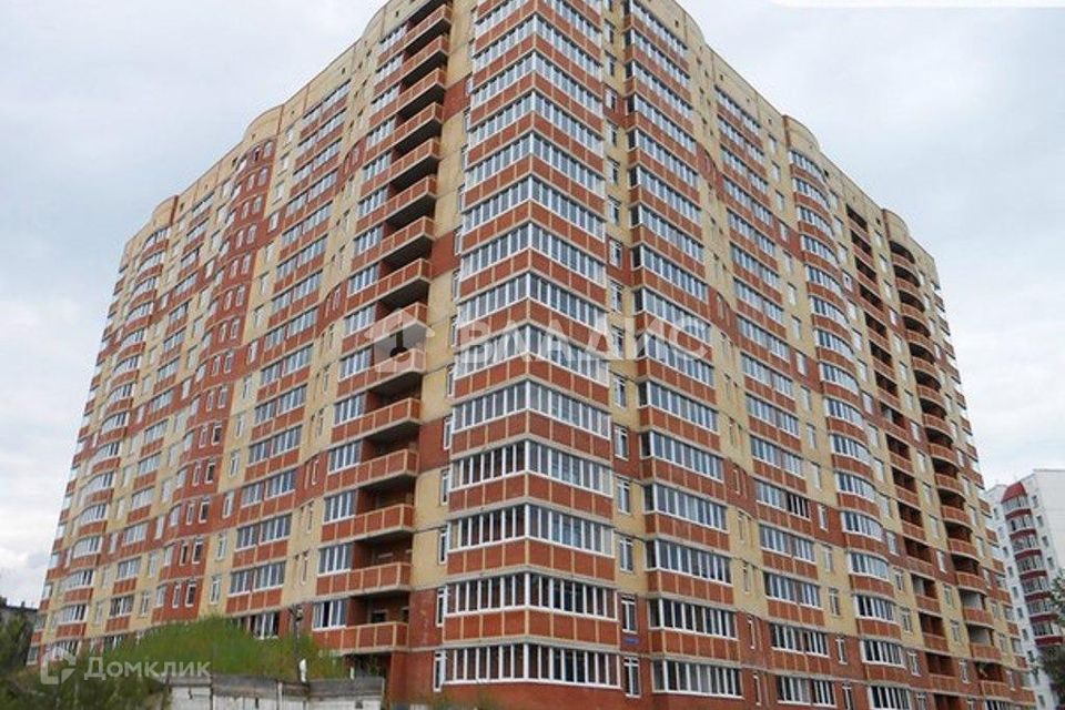 Сдаётся 2-комнатная квартира, 72 м²