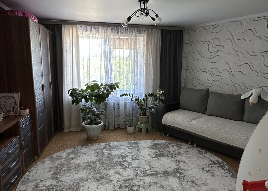 Продаётся 2-комнатная квартира, 57 м²