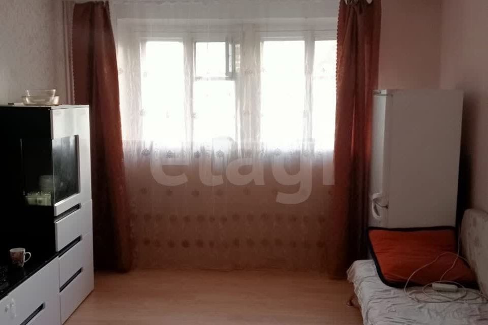 Продаётся 3-комнатная квартира, 60.8 м²