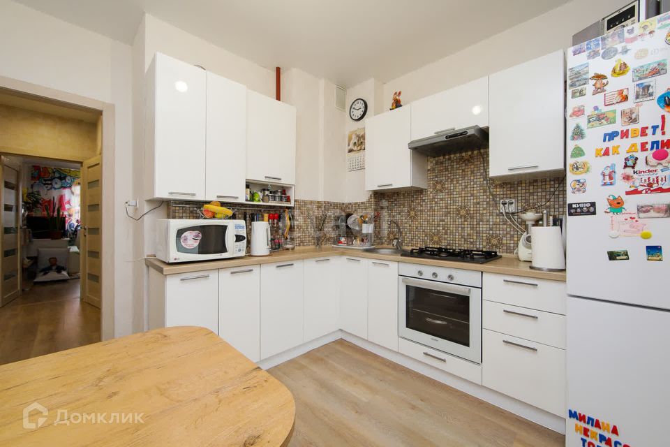 Продаётся 2-комнатная квартира, 52.4 м²