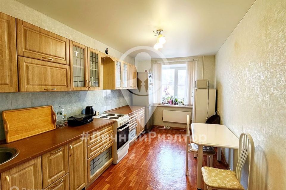 Продаётся 2-комнатная квартира, 60.4 м²
