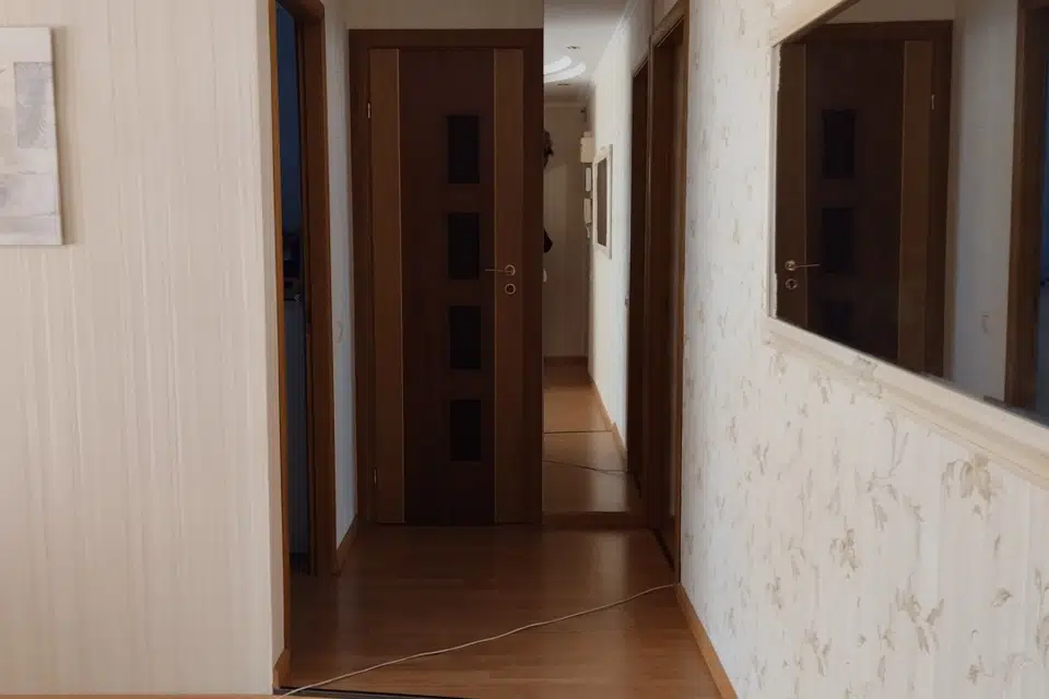 Продаётся 3-комнатная квартира, 61.5 м²