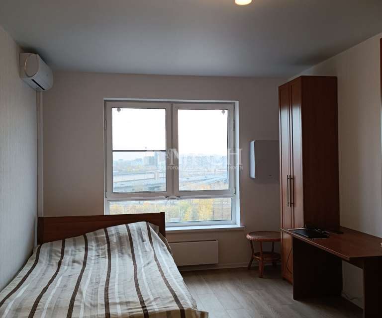 Продаётся 1-комнатная квартира, 41 м²