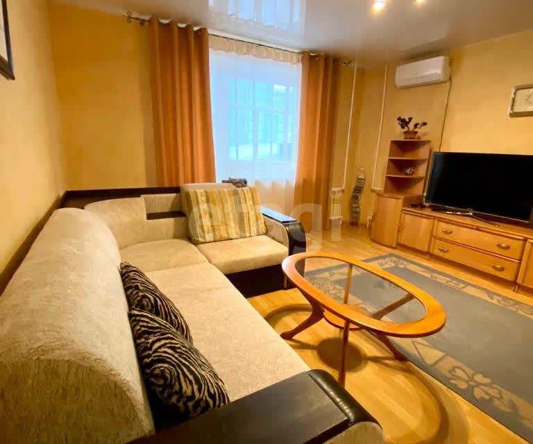 Сдаётся 2-комнатная квартира, 51 м²