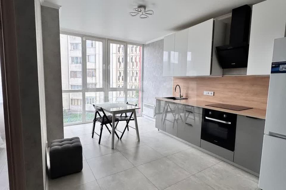 Продаётся 1-комнатная квартира, 35.7 м²