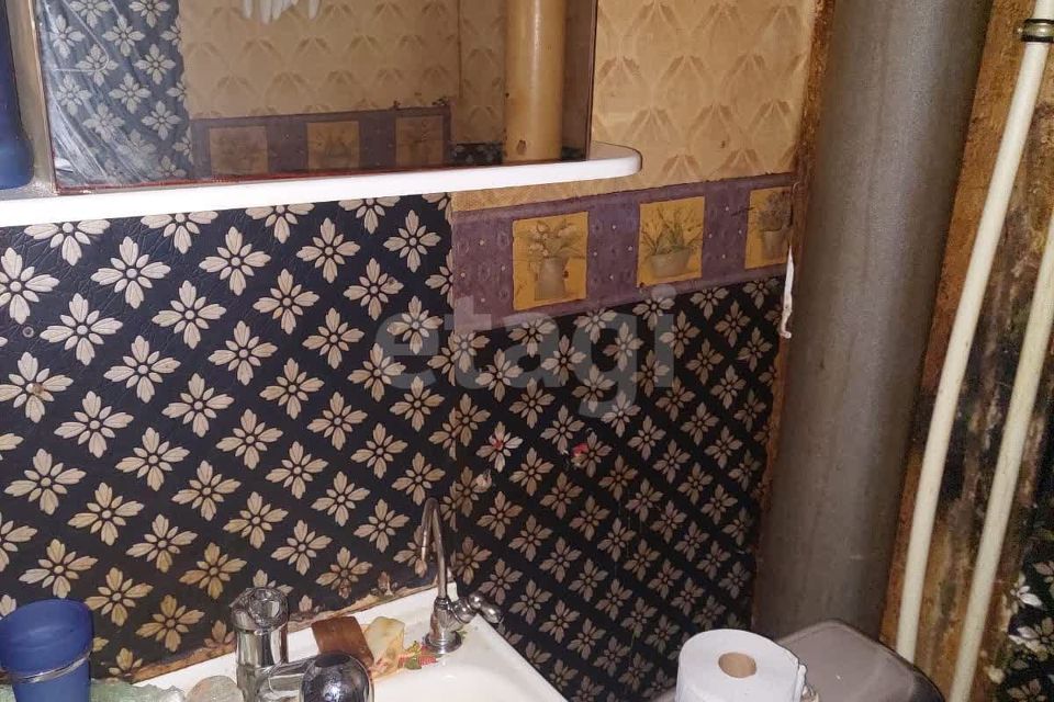 Продаётся комната в 1-комн. квартире, 10 м²